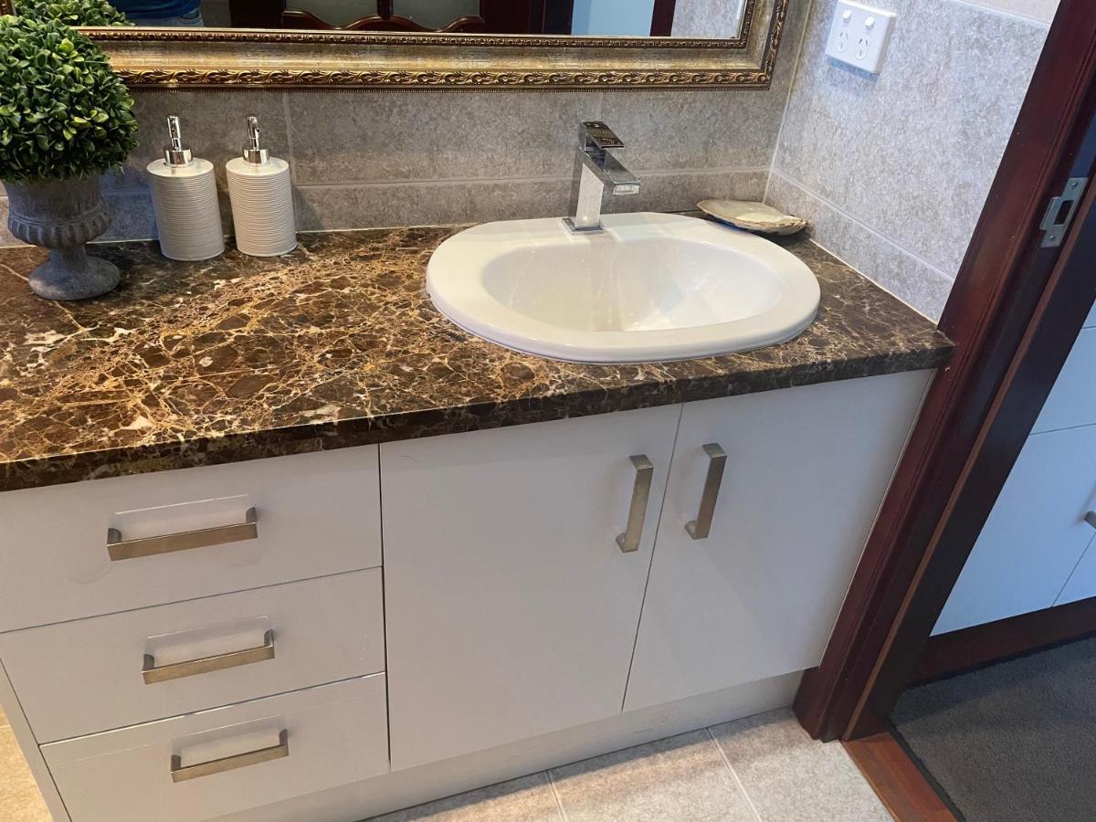 Comfortable Luxury Home 珀斯 外观 照片